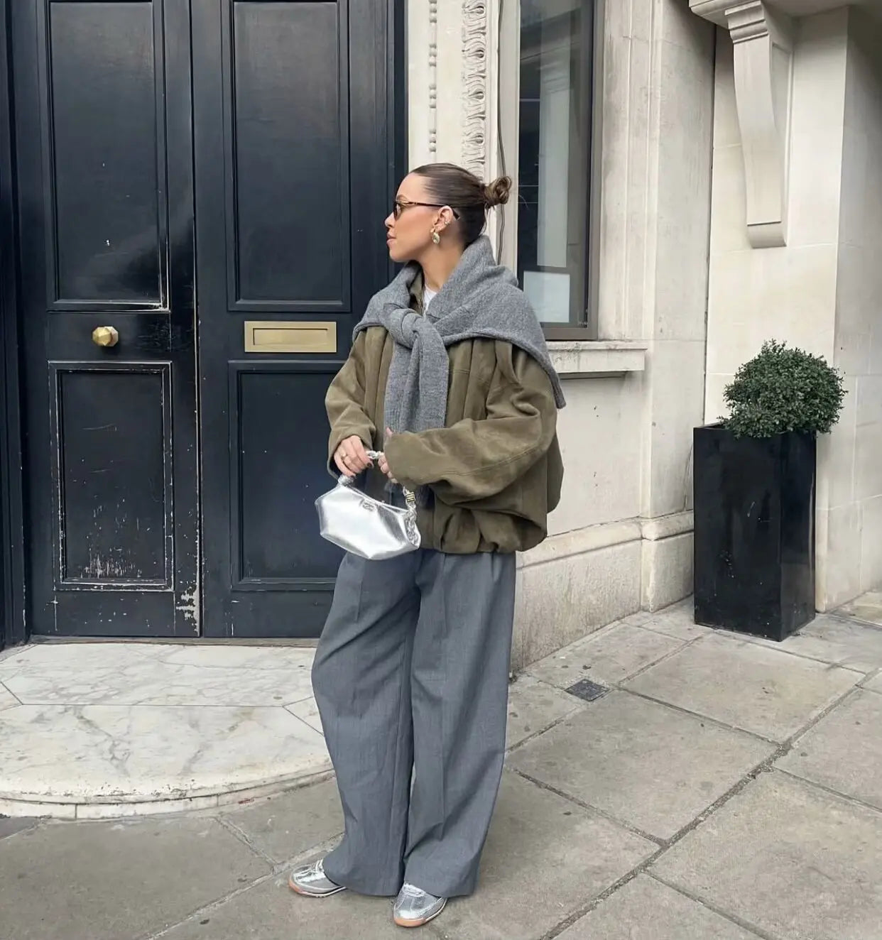 9Color Casual Soft Bomber Jackets Women Long Lantern Sleeve Oversized Autumn Winter Coats Fashion 2025 Streetwear Zipper Outwear